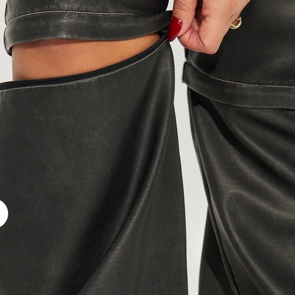 Fashion Nova Midtown convertible zip faux leather black wide leg pants NWT 2X - Picture 3 of 10